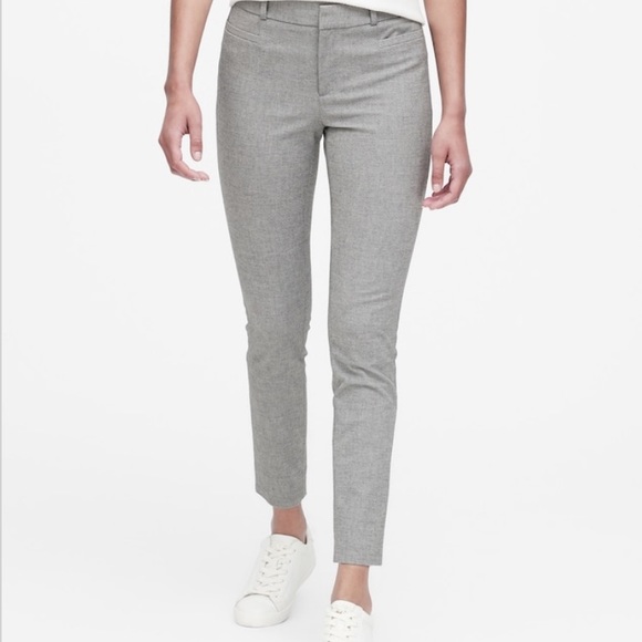 π· Banana Republic Sloan skinny fit pant 00P